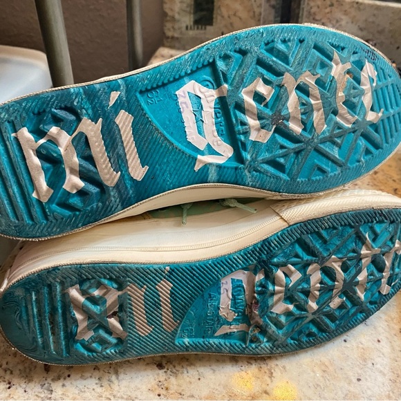 Women’s size 8.5  - Converse Chuck 70 High Mi Gente Capsule - White Onyx - Picture 5 of 11